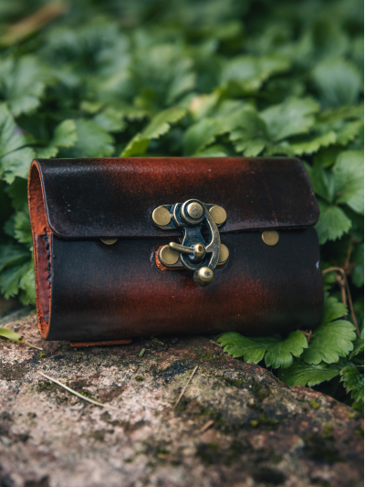 Trollfelsen Mittelalter Tranktasche 3er Riegelhaken ANtik geschlossen